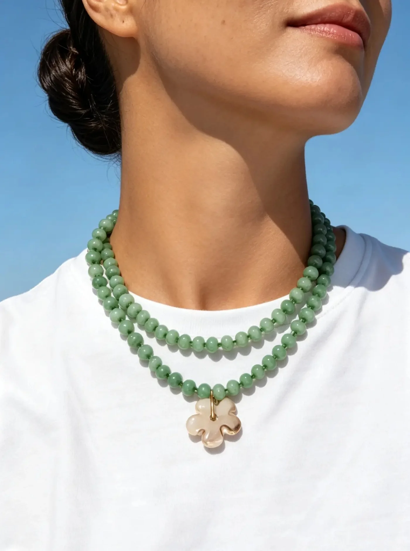 Jade Flower Necklace — vista alternativa